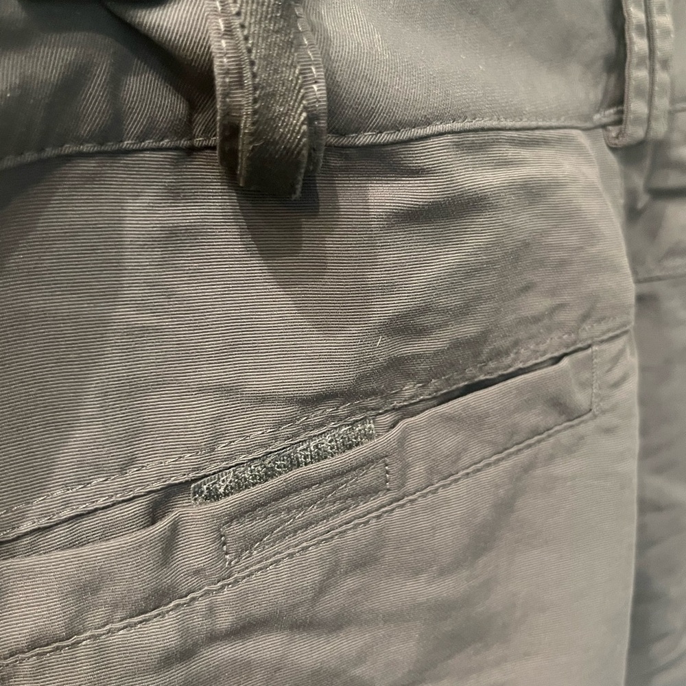 The North Face Women’s Gray Zip-Off Durable Outdoor Essential Pants | Size 10 - Picture 6 of 11